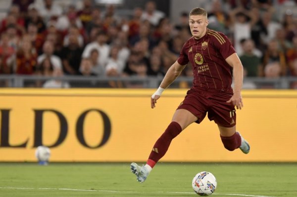 Kỷ lục đầu tiên đã giúp Roma g